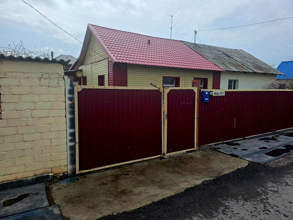 Продам дом-особняк