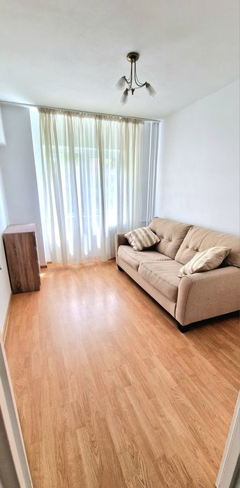 Proprietar vând apartament 3 camere decomandat Iancului