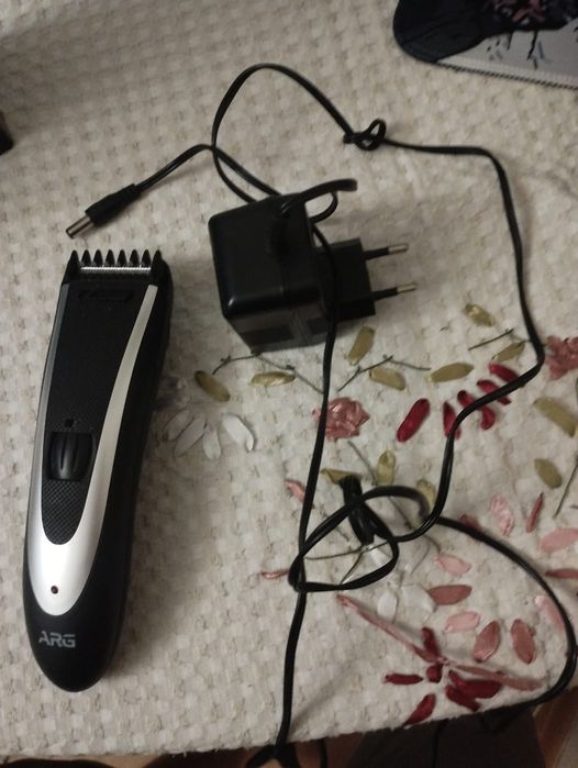 Машинка подстригательная