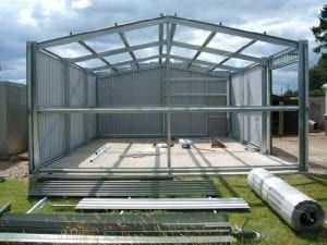 Garaje metalice din panouri sandwich