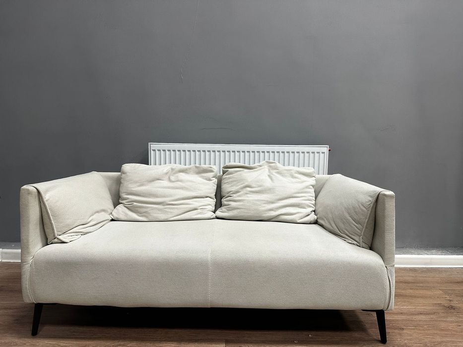 Продам диван отличный