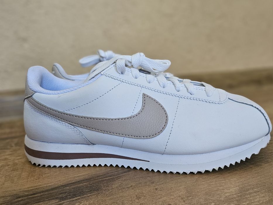 Сникърси Nike Cortez Бял