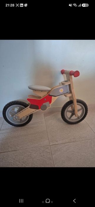 Vand bicicleta copii din lemn