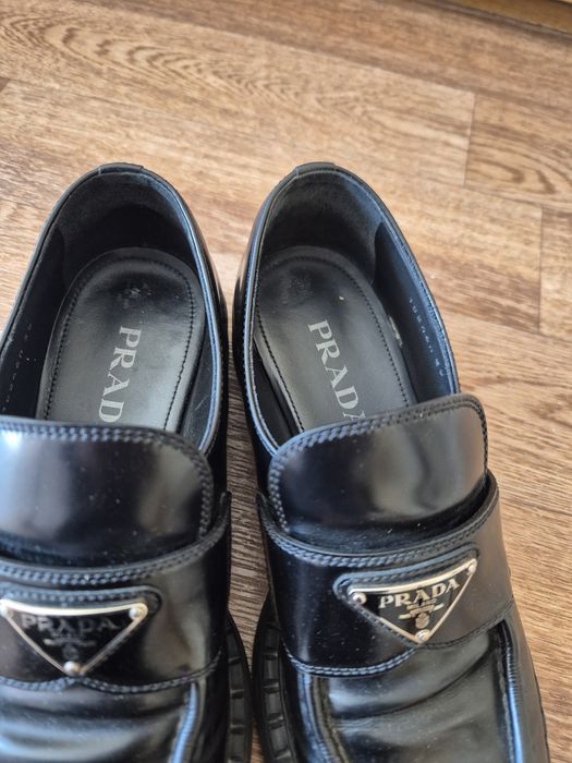 Продам женскую обувь на осень PRADA