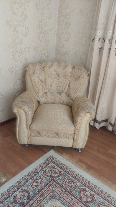 Срочно продам тройку