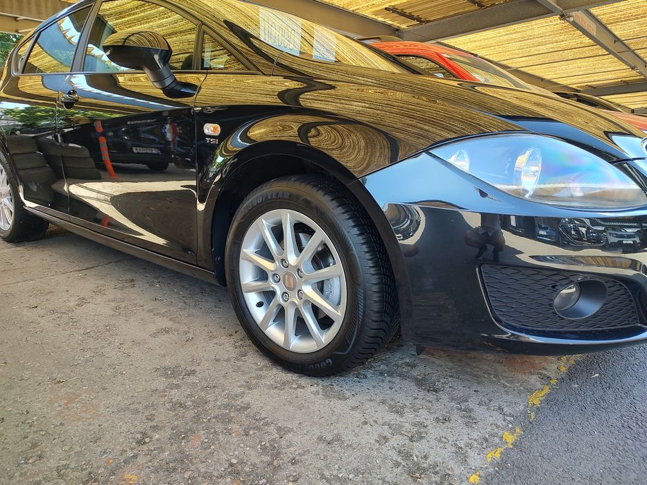 Seat leon  2012 euro5 km 110000 real,navi,germania