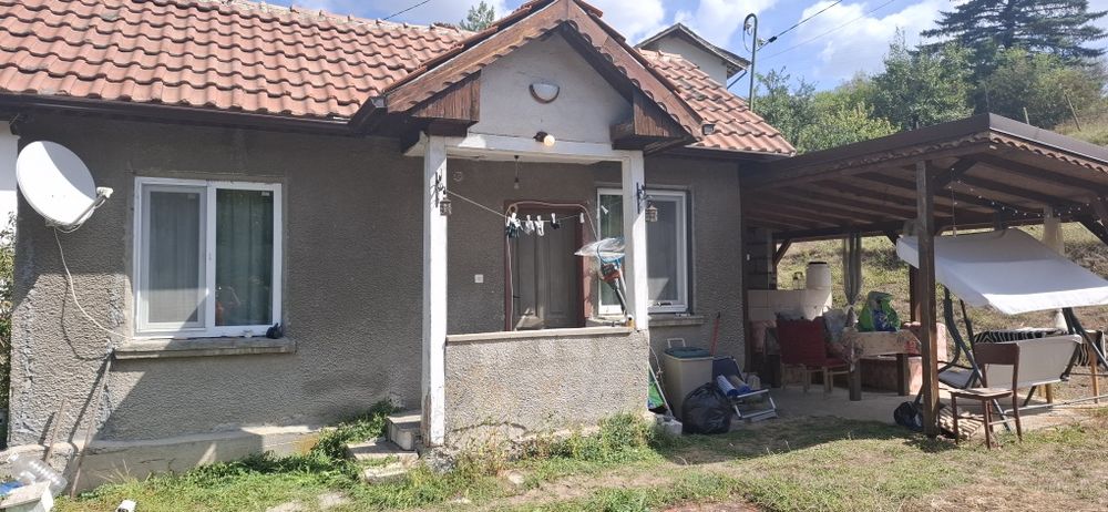 Продава се Къща в с. Муртинци, Област Перник - 24 кв.м за 1250 €/кв.м - Снимка #1