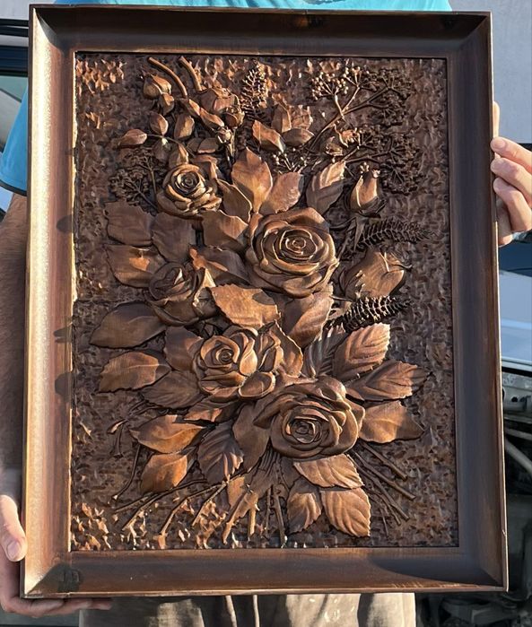 Дърворезба пано "Цветя"