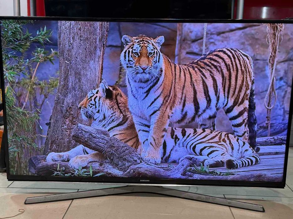 Телевизор Samsung UE40J6200AW 40" Full HD Smart TV