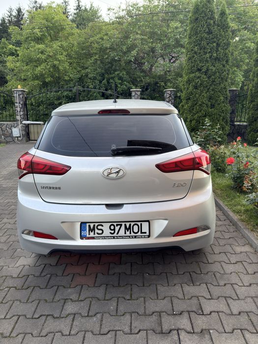 HYUNDAI i20 2015 — imagine 4