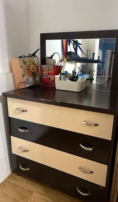 Спальный гарнитур сатылады!