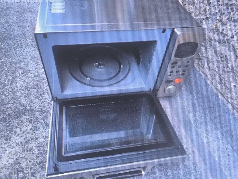 Мултифункционална печка/фурна Delonghi