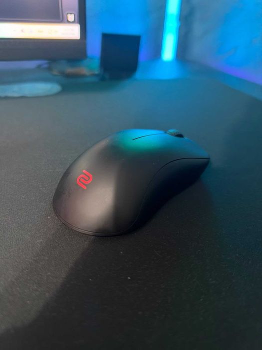 ZOWIE by BenQ U2-DW 4K Wireless Gaming Mouse - Black