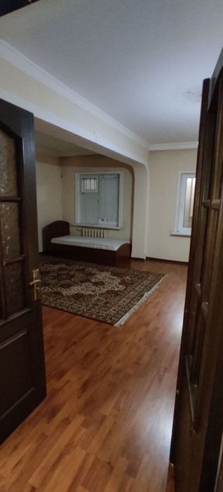 Юнусабад -10 4х хонали, оилага жихозлари билан