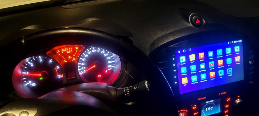 NISSAN Juke 2011 — imagine 1