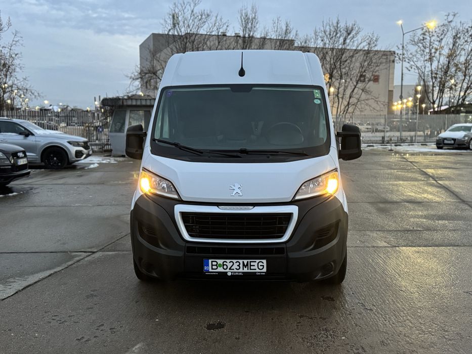 Peugeot Boxer/2022/km reali/stare impecabila.