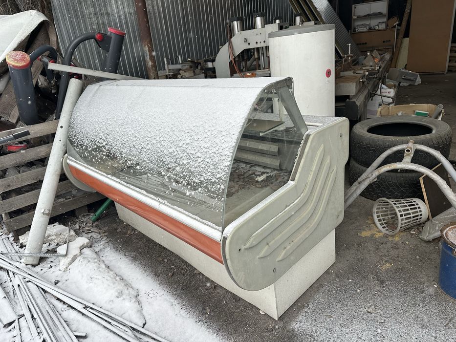 Продам холодильник