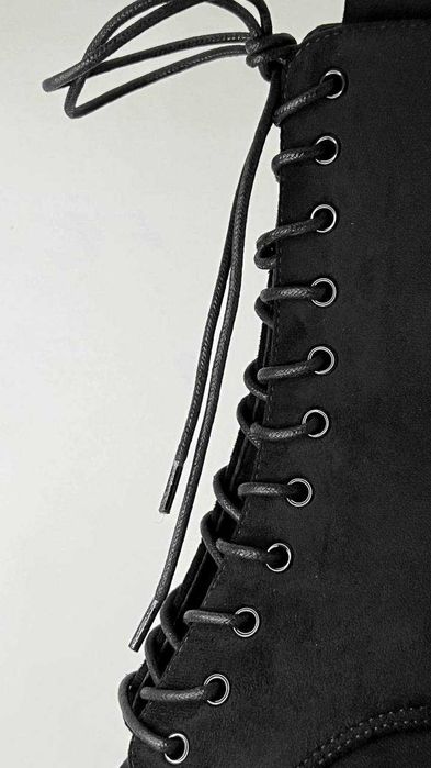 Замшевые стрипы ботинки 38 размер в наличии в Ташкенте