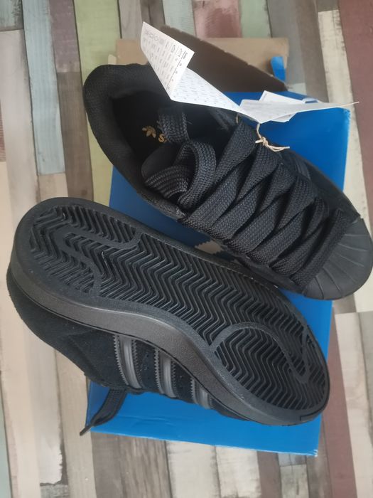 Сникърси Adidas нови