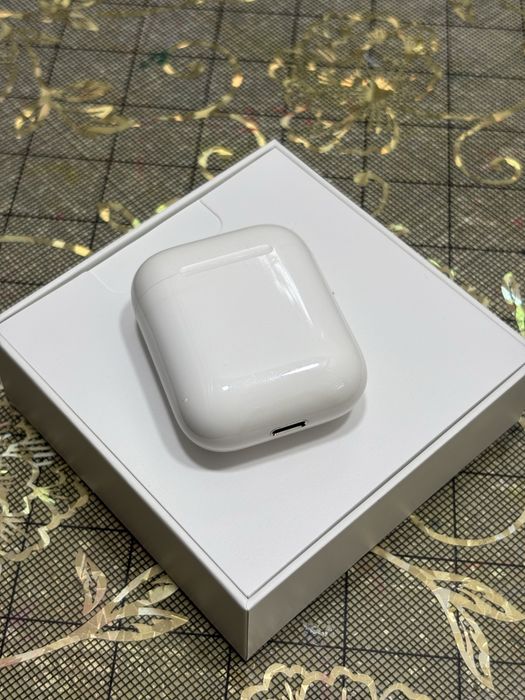 Apple AirPods 2 generation