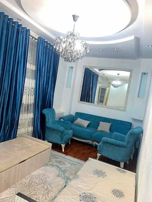 Шота Руставели кўч, Аския бозор рупарасида квартира кизларга безмаклер