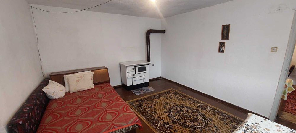 Продава се Къща в с. Бегово, Област Пловдив - 243 кв.м за 466 €/кв.м - Снимка #1