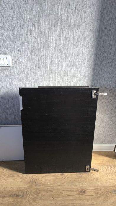 Uși dulap metod ikea