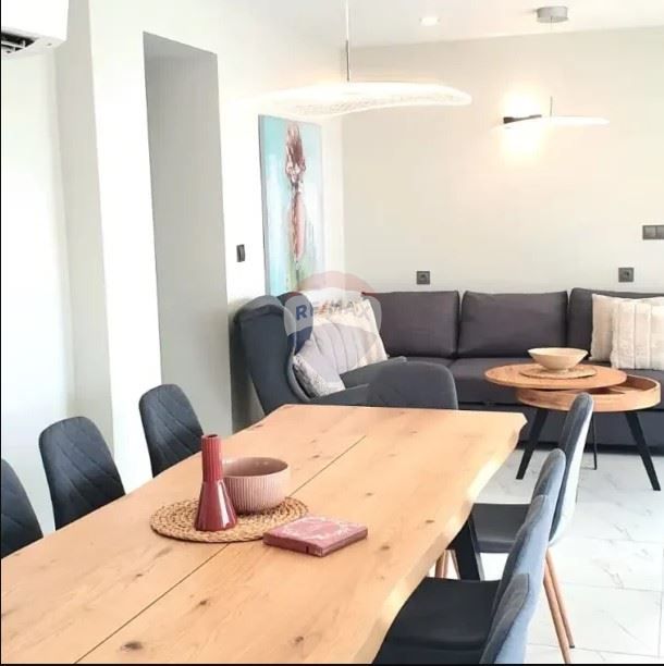 Продава се Къща в Балчик - 280 кв.м за 1500 €/кв.м - Снимка #7