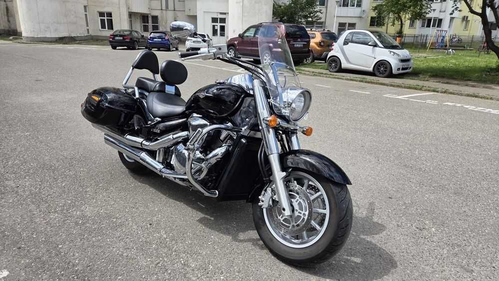 Suzuki Intruder VLR 1800 cc.