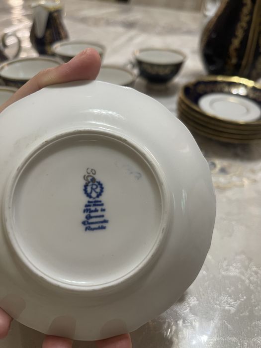 Оргинальный кобальтовый сервиз