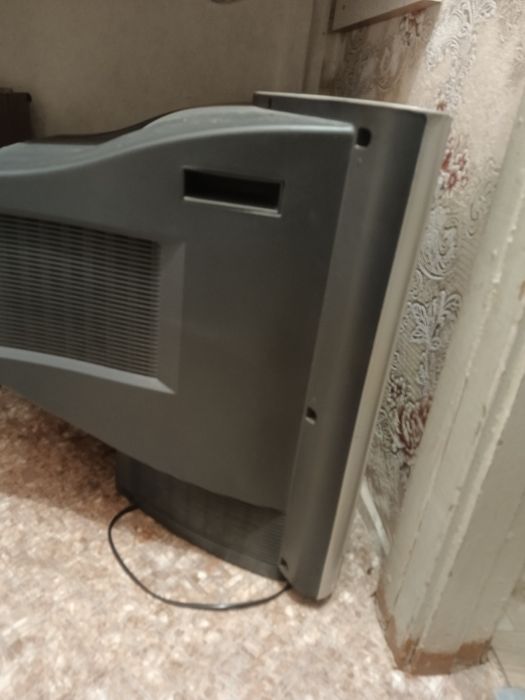 Продам телевизор