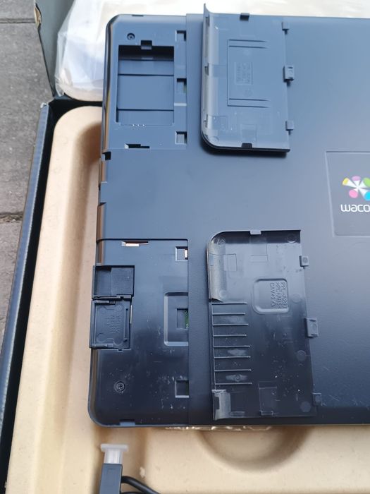 Wacom Intuos5 Touch Medium (PTH-650)