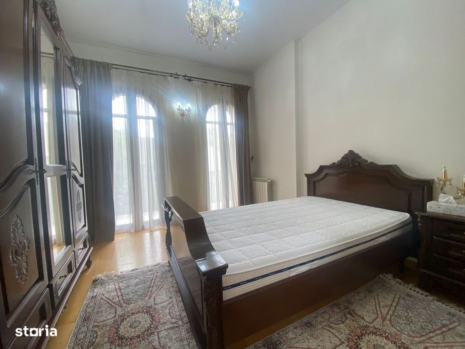 Vila individuala cu piscina, 6 camere, Iancu Nicolae
