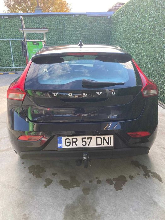 VOLVO V40 2016 — imagine 2
