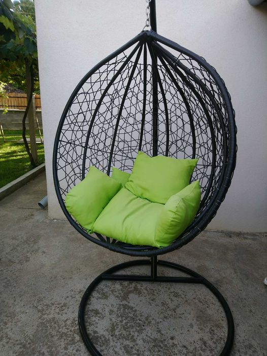 Градинска люлка тип гнездо