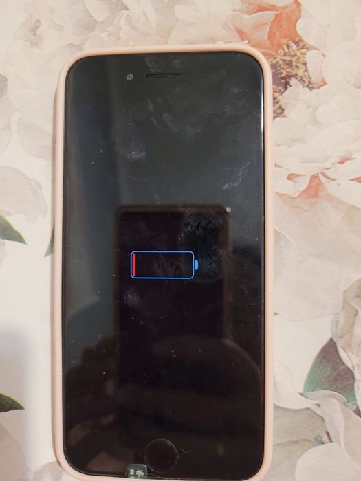 İPHONE 6в отличном состоянии