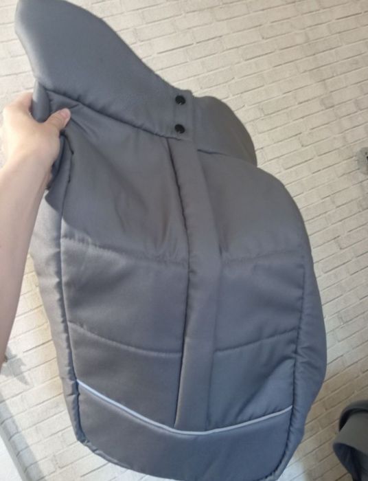 Продам коляску TinyTi