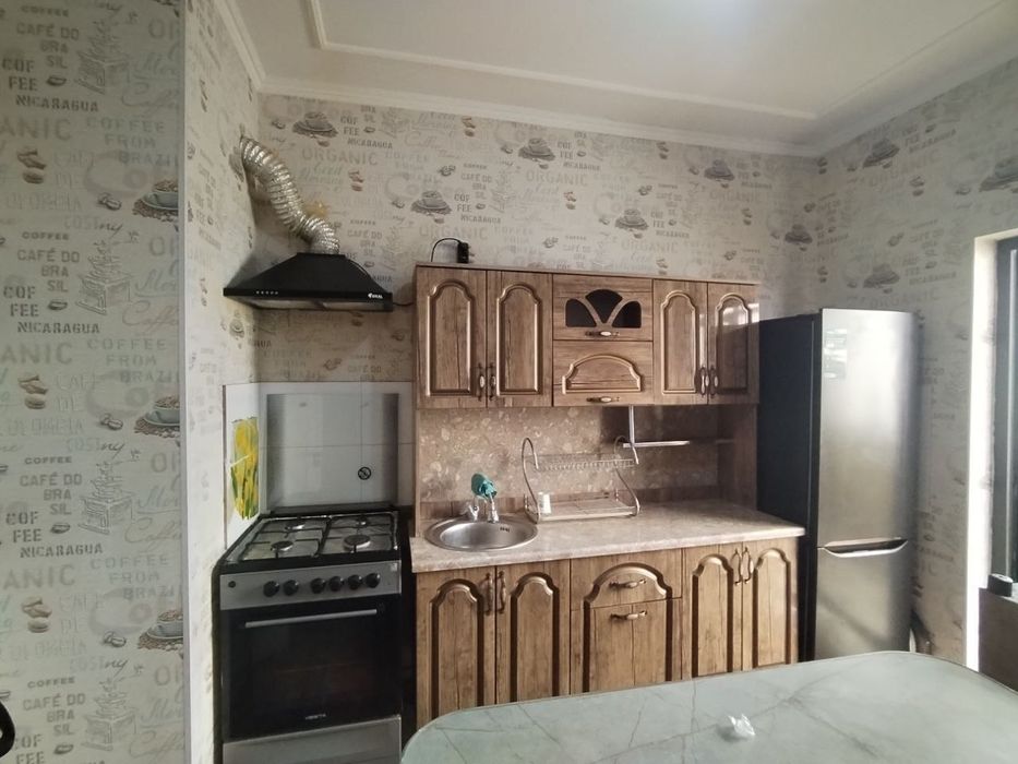 Guliston shaxar yangi bozor Turetski dom 6.qavat 2 homa