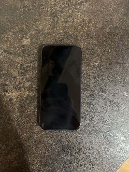 Iphone 15 negru 128 gb