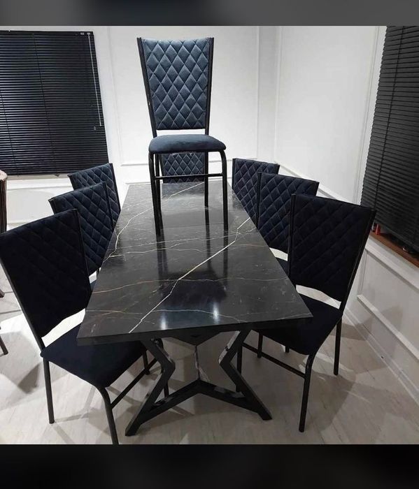 Кухонный стол +стулья