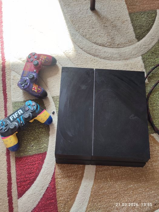 продаю плейстешен ps 4