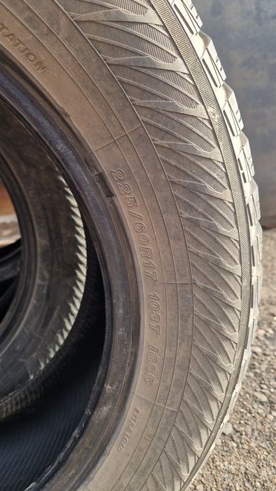 Продам резину YOKOHAMA 225×60×17