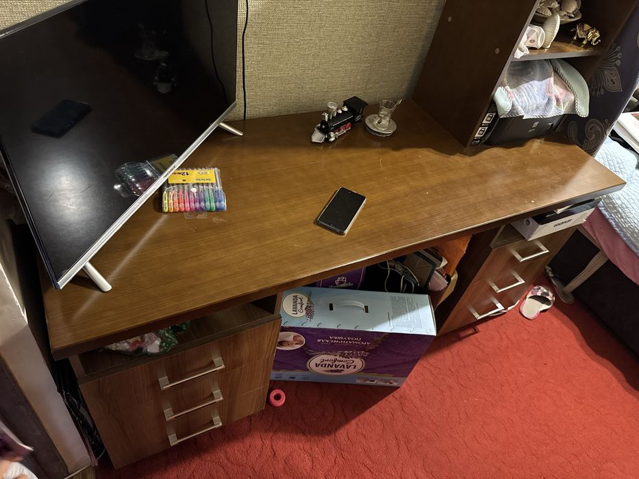 Стол для дома для работы компьтерный офиссный для домашних заданий