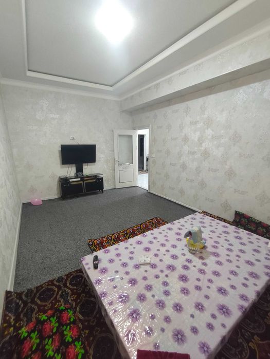 М.Азизов кучаси 2-уй Г блок -1-каватда 100 кв уй (жихозларсиз)