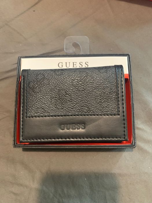 Уникални портмонета GUESS(не са реплика)