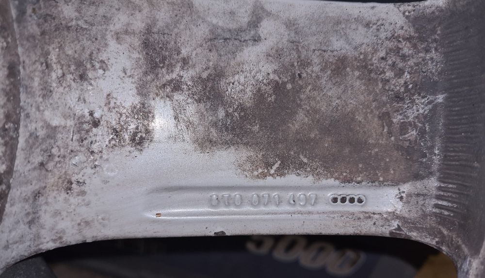 Оригинална джанта с гума за AUDI A3 A5 A6 17 ЦОЛА 5x112 патерица