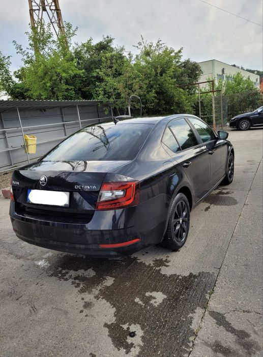 SKODA Octavia 2018 — imagine 4