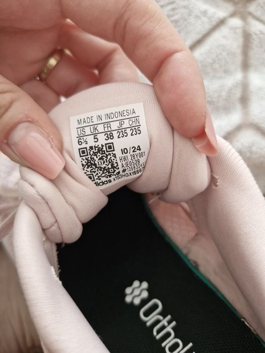 Adidas marimea 37