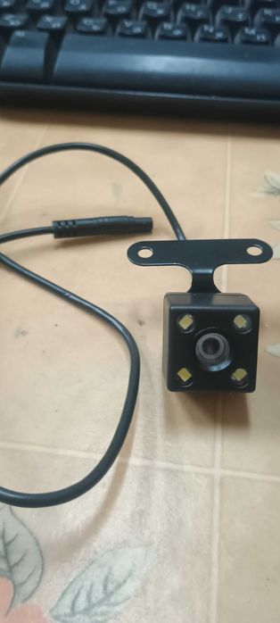 Видео регистратор DASH CAMERA WI/FI  с четири камери.