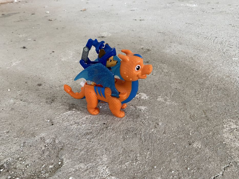 Играчки пес патрул